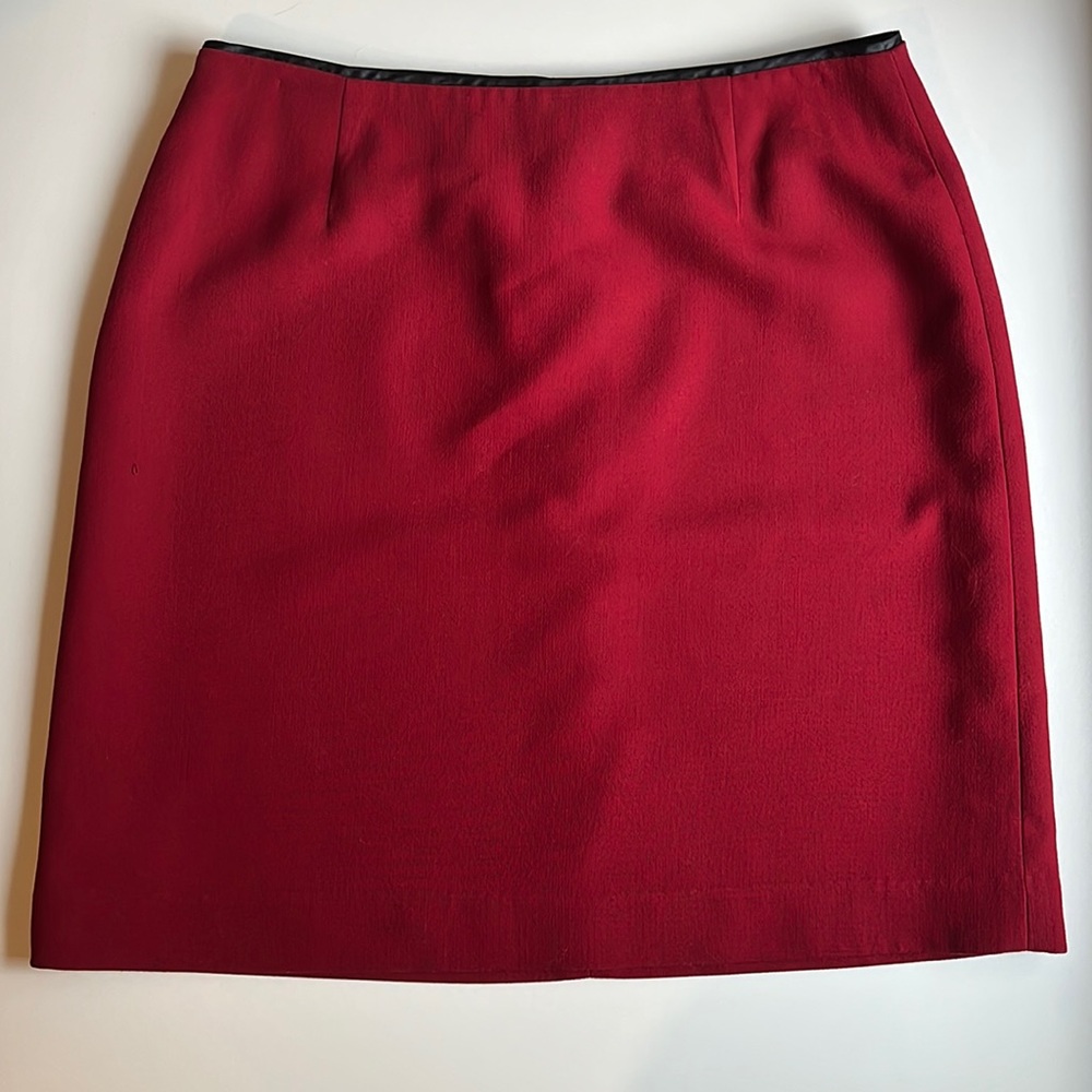The Limited lined red skirt